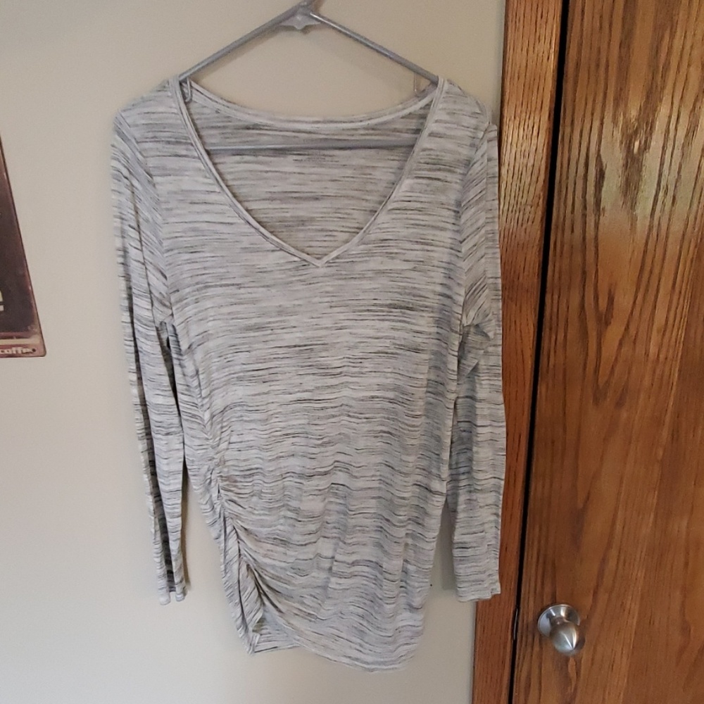 Maternity shirt